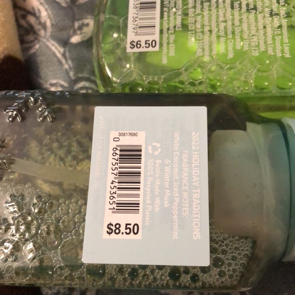 NWT Bath & Body Works 6 Pc Foaming Hand Soap - Picture 4 of 8